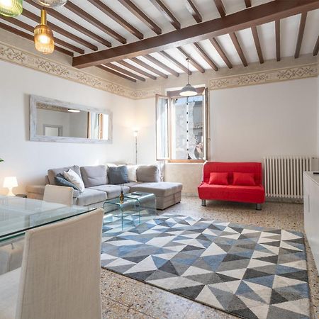 Urban Center Arezzo Appartement Buitenkant foto
